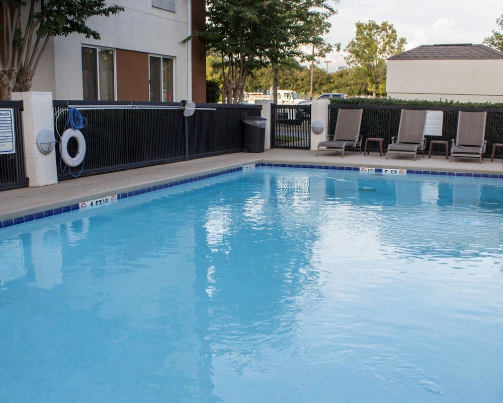 Sleep Inn Pelham Oak Mountain 5/40