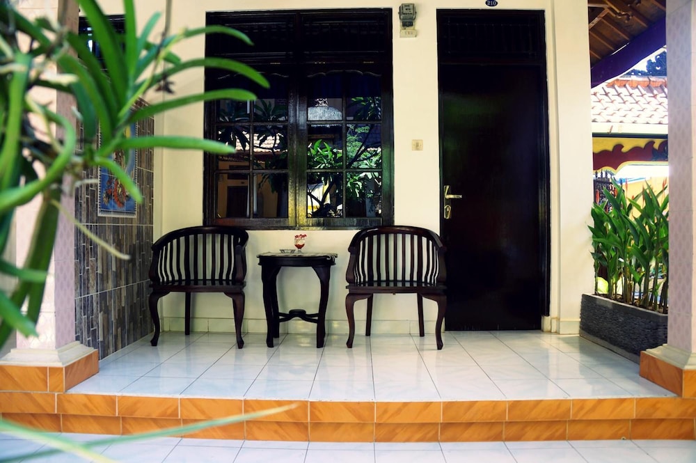 Pondok DenAyu Homestay 33/50