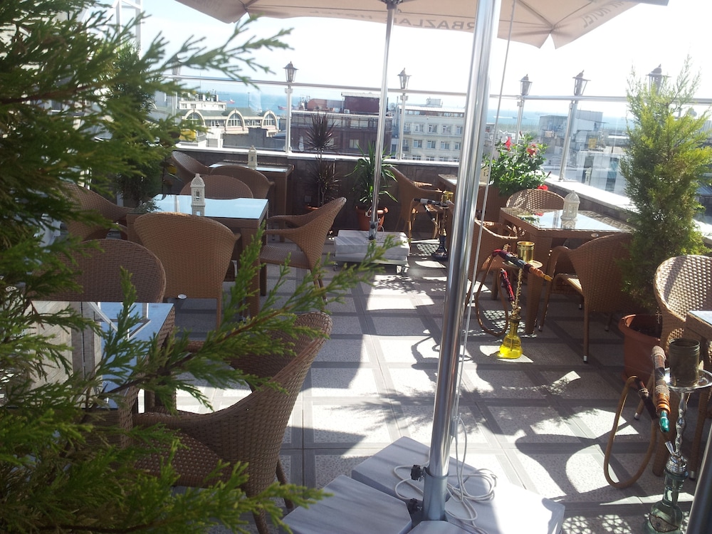 Erbazlar Hotel 5/45