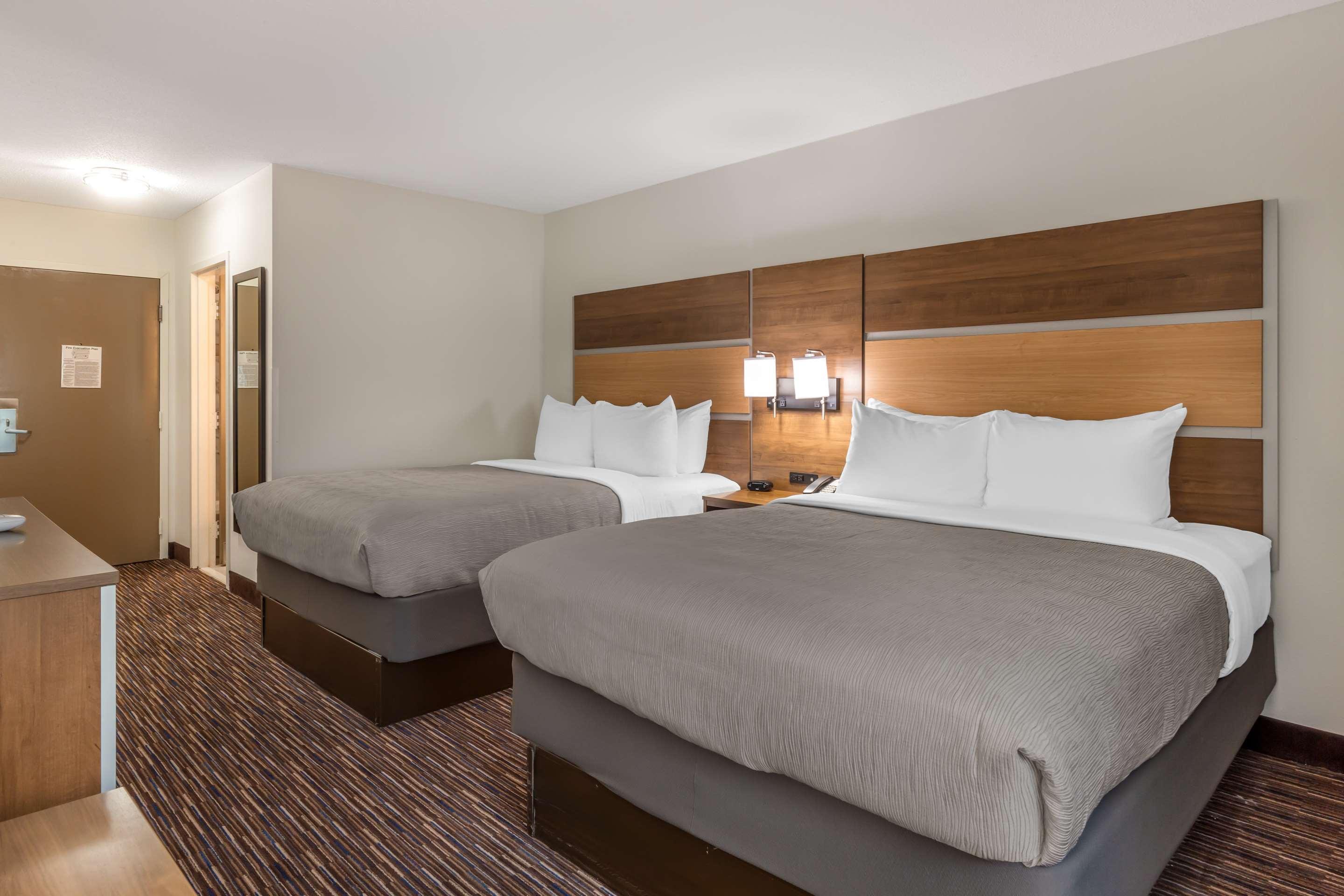 Room, 2 Queen Beds