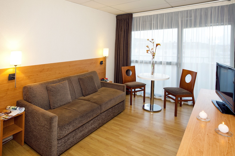 Sejours Et Affaires Rennes de Bretagne 13/24