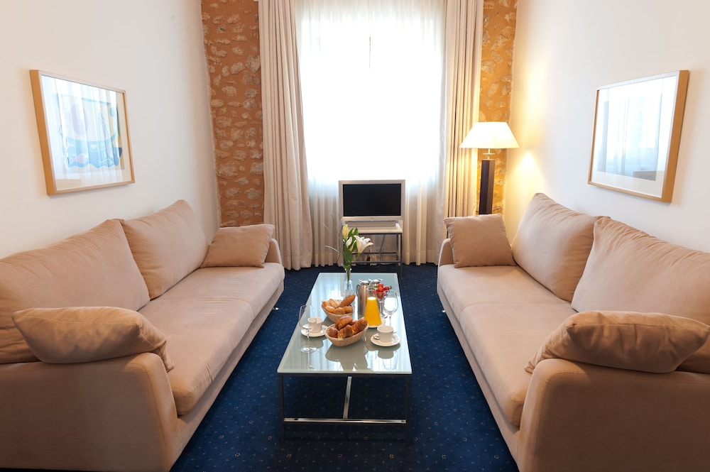 Gran Hotel Soller 52/75