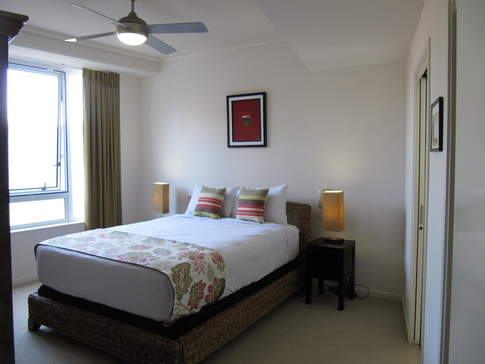 Aspect Caloundra 19/76