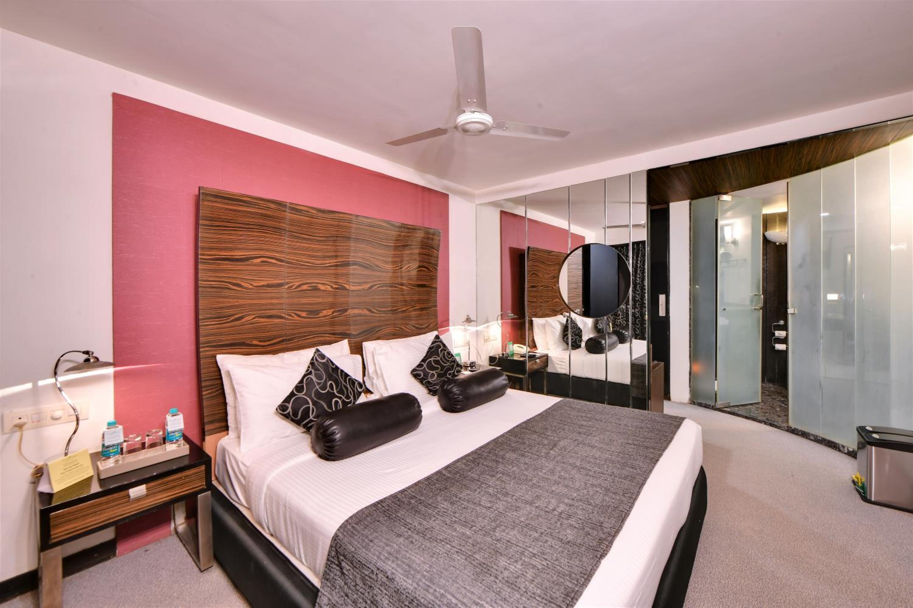 Hazel Suite