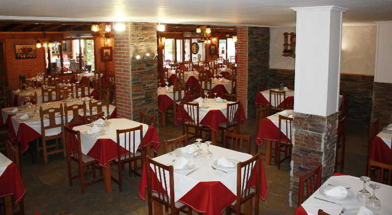 HOSTERIA SAN EMETERIO 8/15