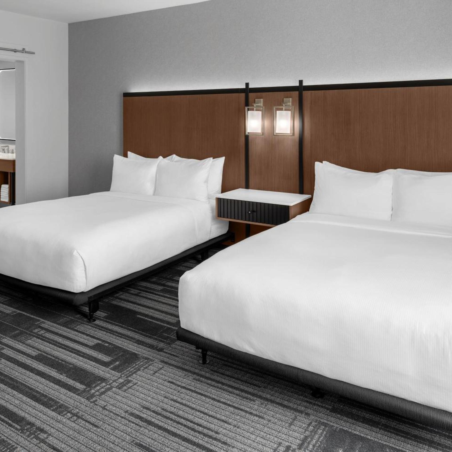 DoubleTree by Hilton Midland West Loop I-250 18/51