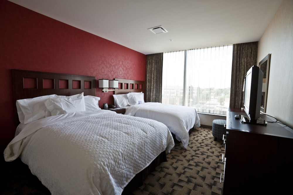 Embassy Suites Buffalo 23/65
