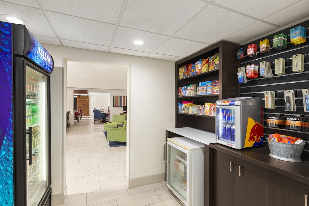 Holiday Inn Express Hotel & Suites Sarasota East - I-75 56/67
