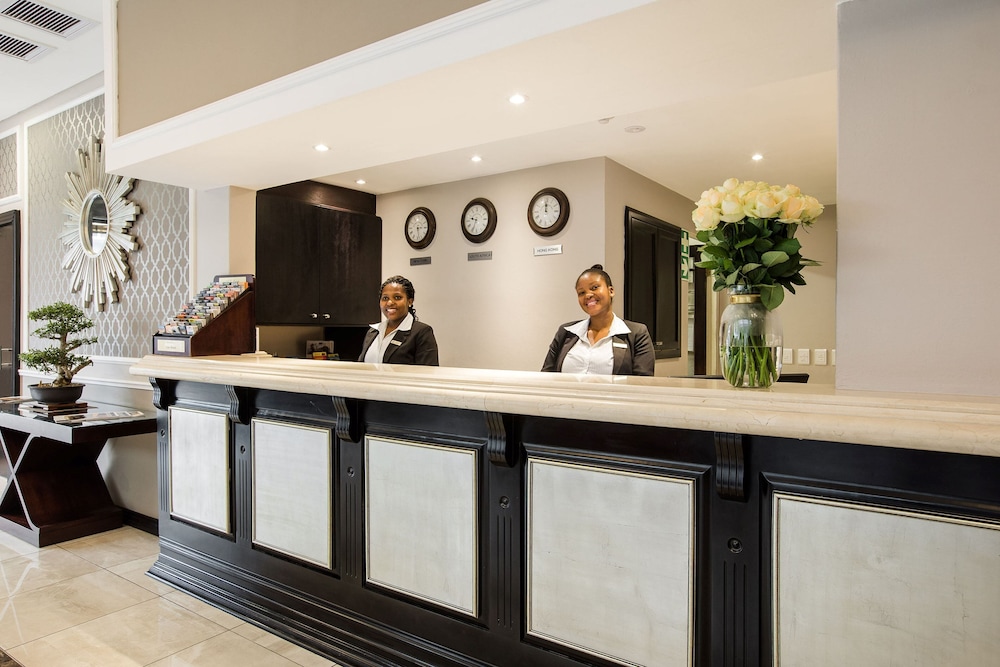Premier Hotel Cape Town 4/82