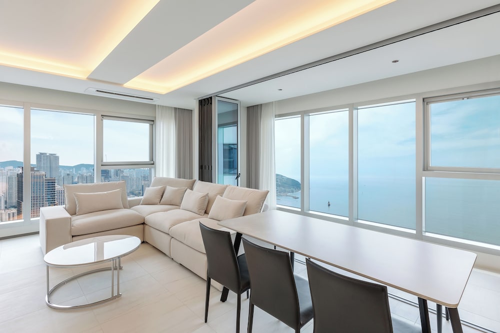 NewCZ Haeundae Residence 46/65