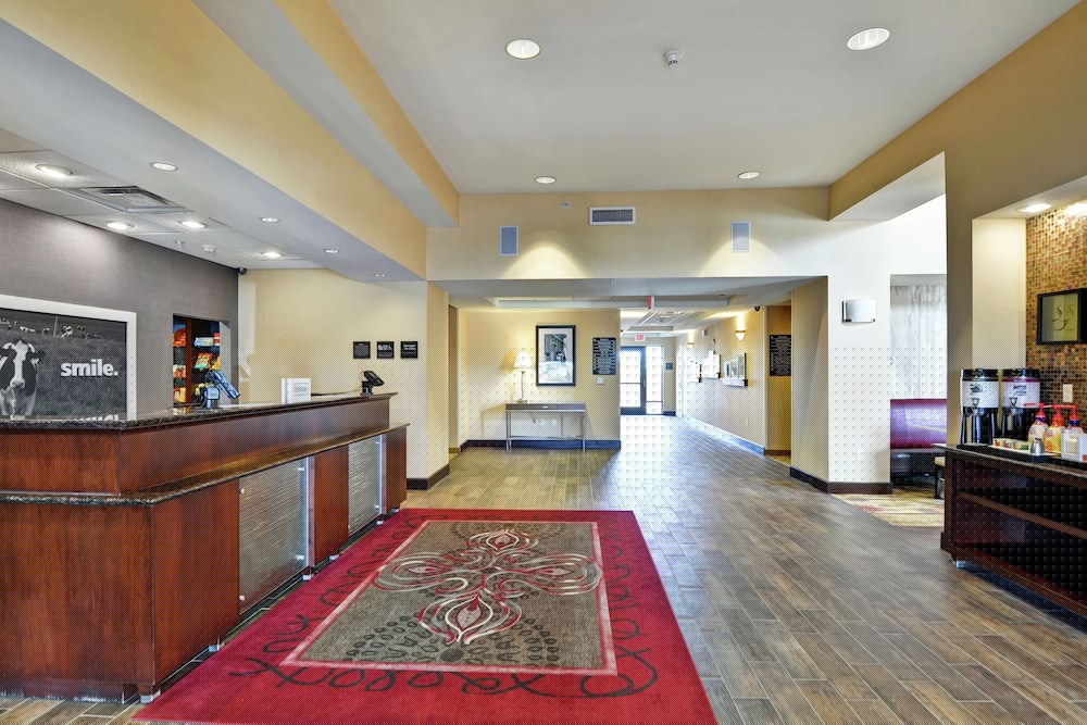 Hampton Inn & Suites Peoria At Grand Prairie Il 10/61