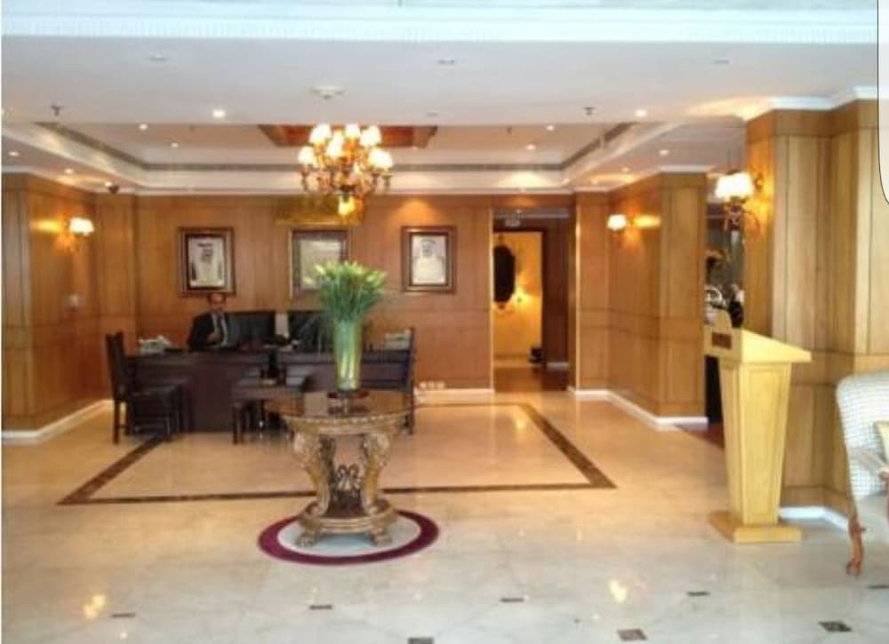 LE ROYAL Express Sharq Hotel 6/25