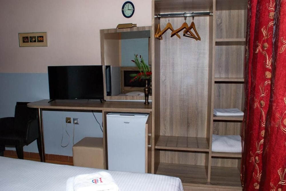 DIETHNES HOTEL 40/50