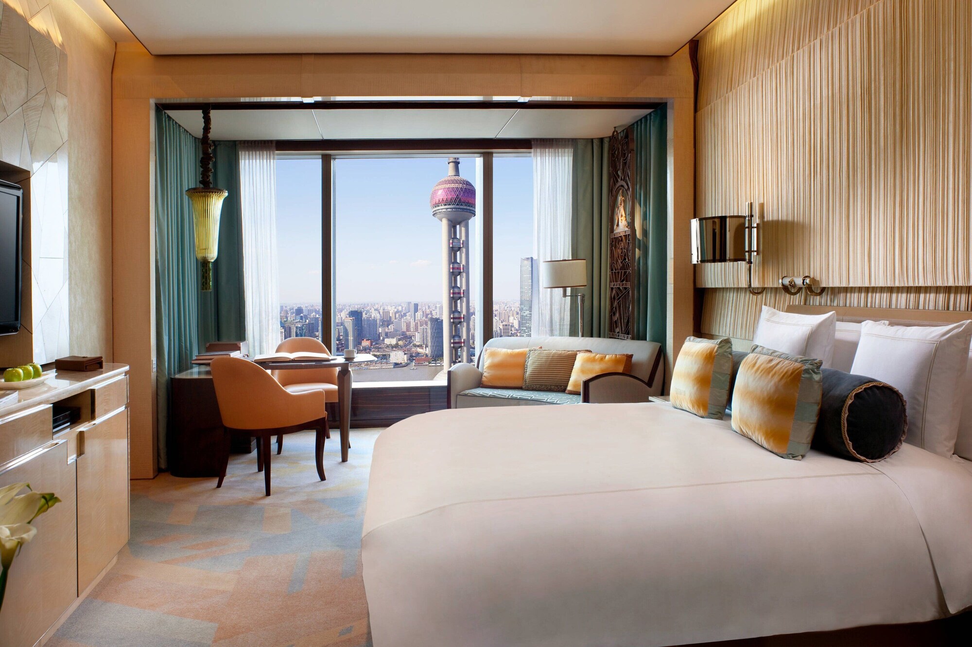 Room, King Bed, Pearl Tower