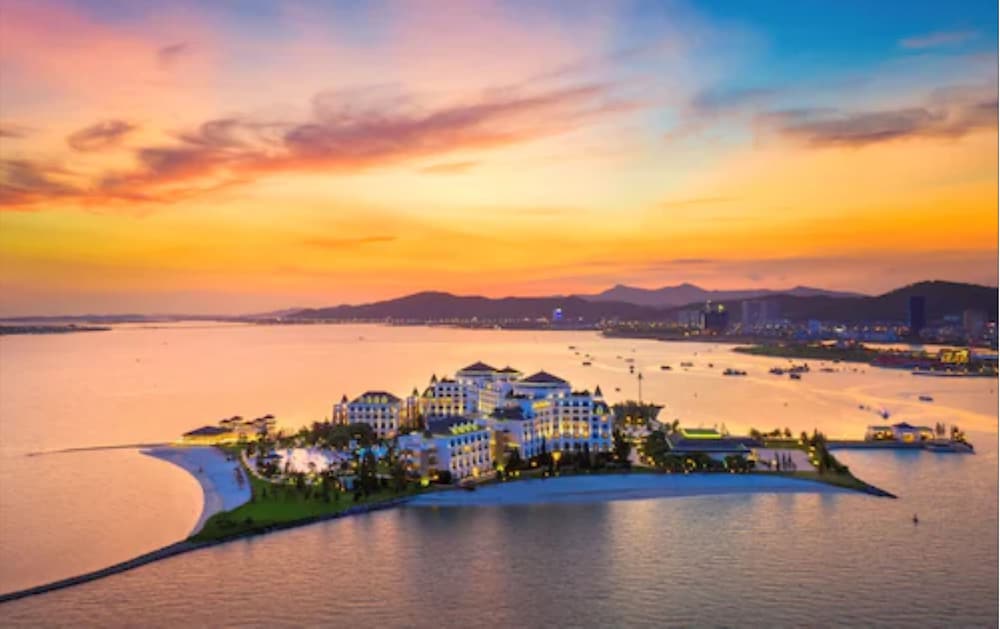 Vinpearl Resort And Spa Ha Long 62/70
