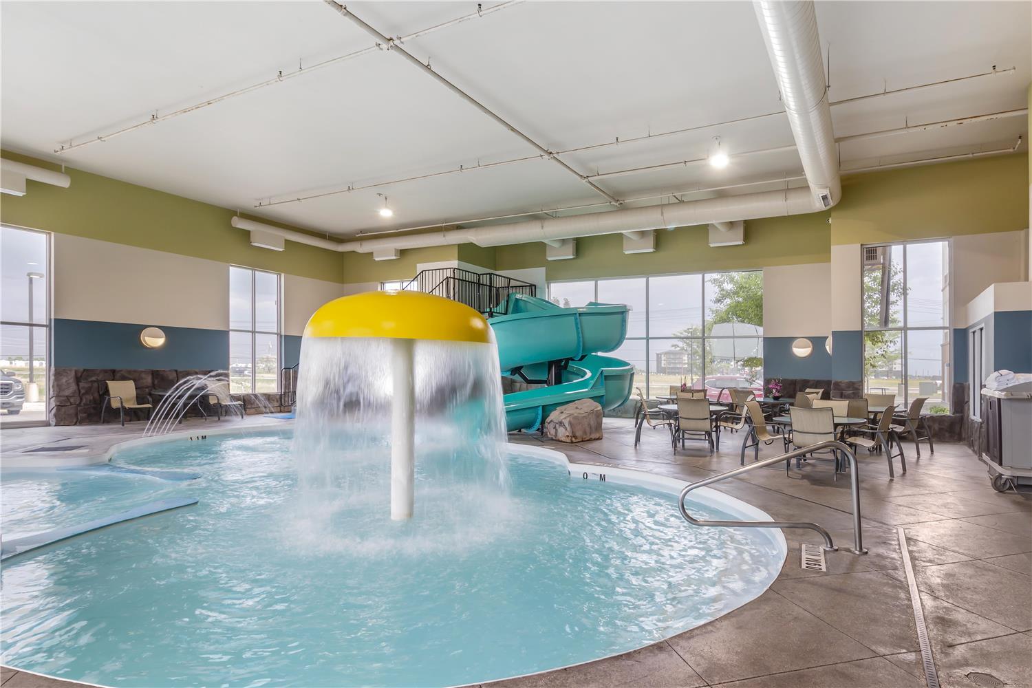 BEST WESTERN PLUS Winnipeg West 8/16