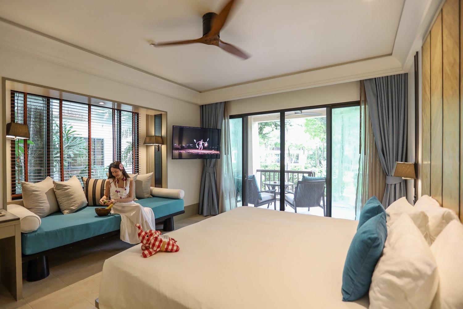 Deluxe Garden Pavilion King Lower Floor