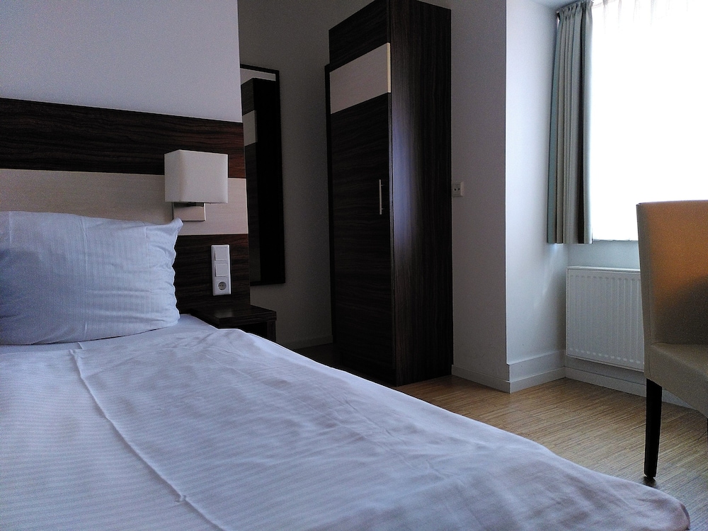 Hotel Halber Mond 15/50