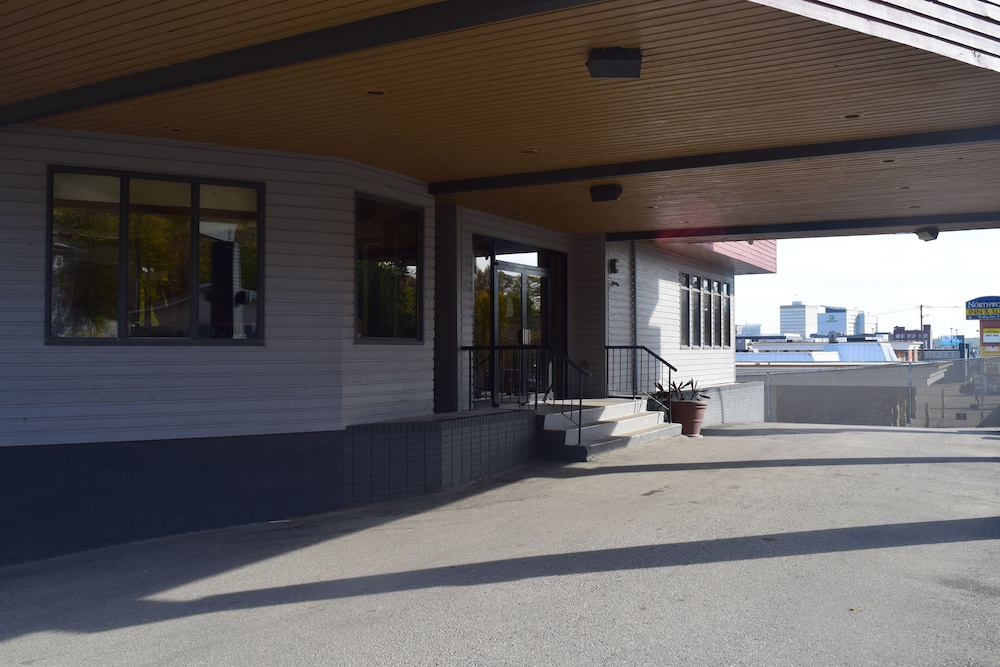 Northgate Motor Inn 38/41