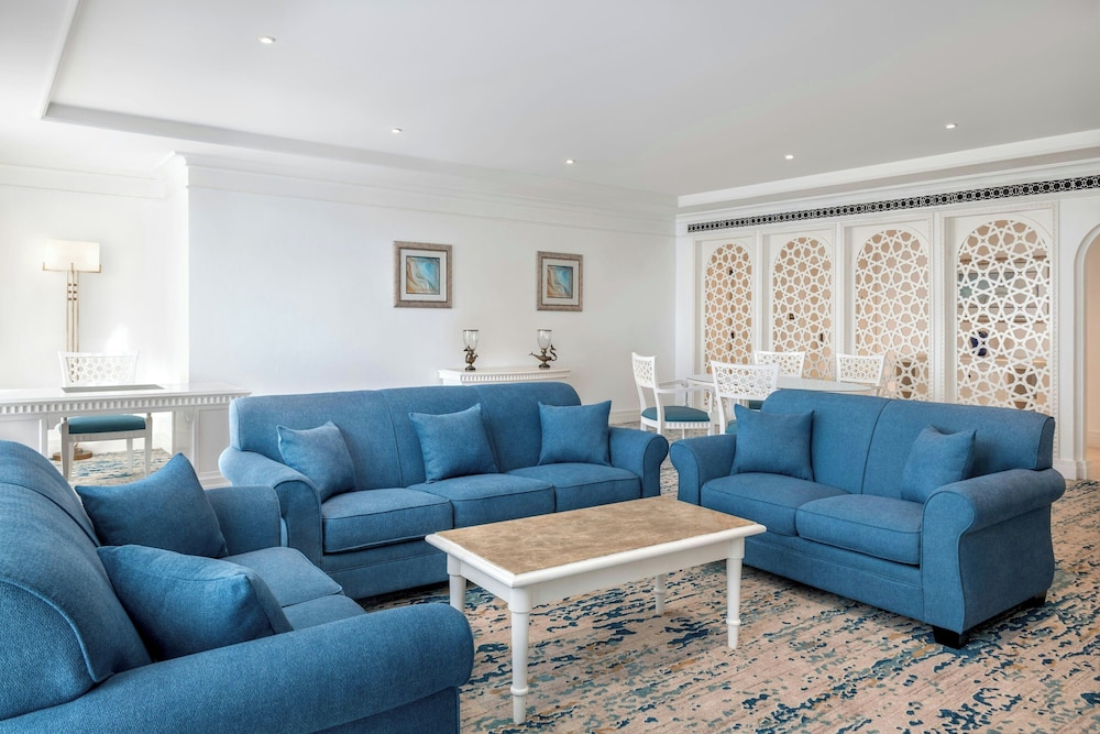 Al Habtoor Grand Resort, Autograph Collection 45/75