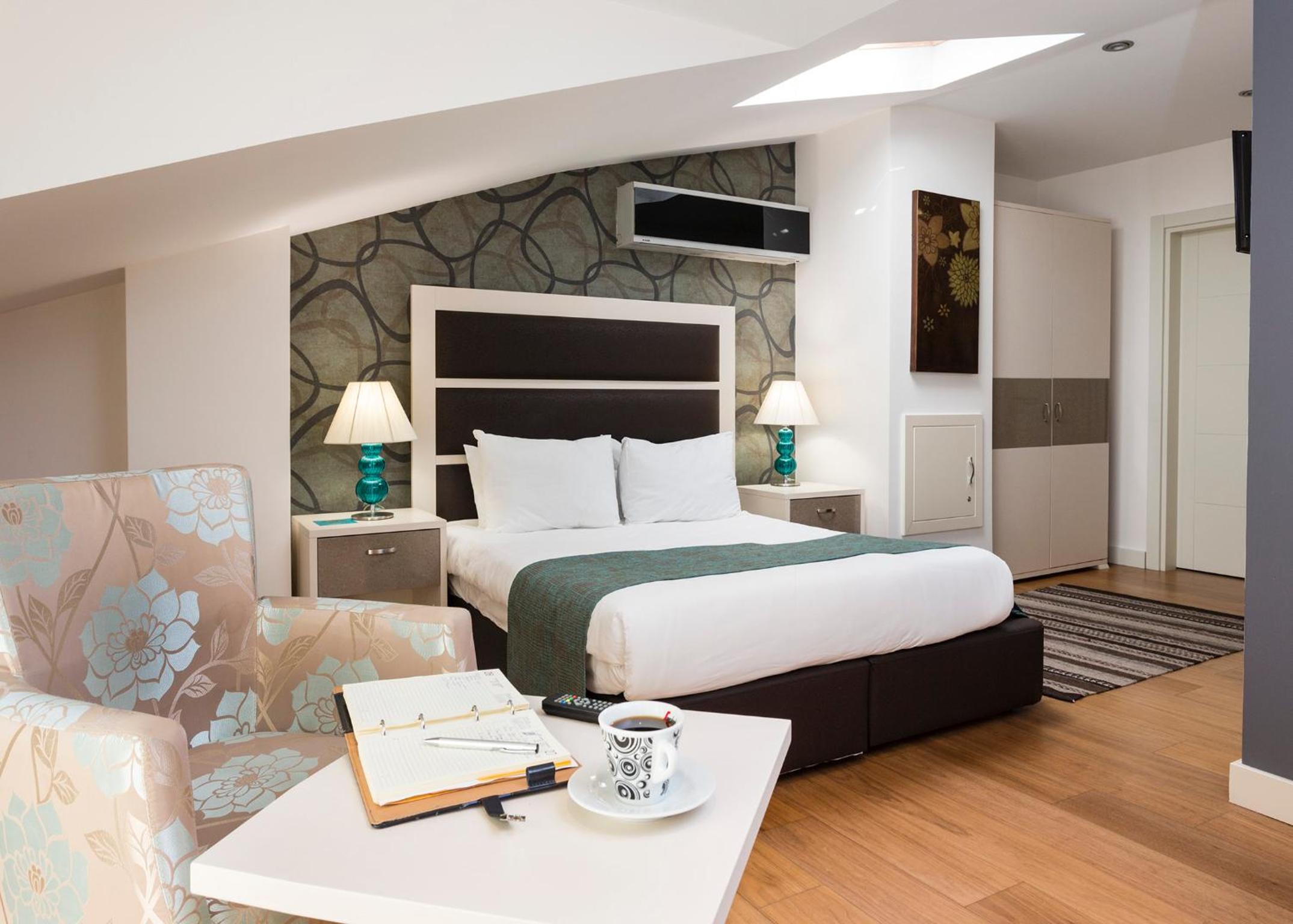 Penthouse Suite