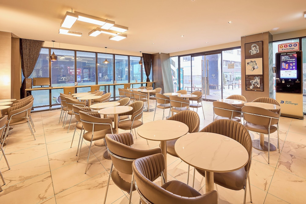 Hotel Thomas Myeongdong 46/57