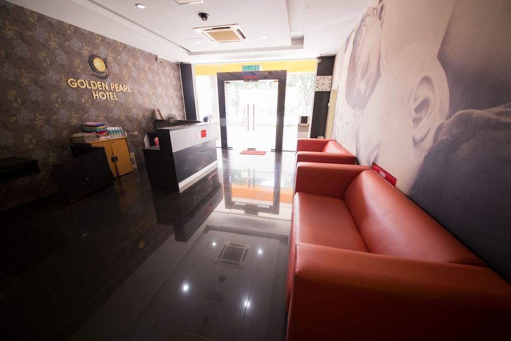 Golden Pearl Hotel 41/45