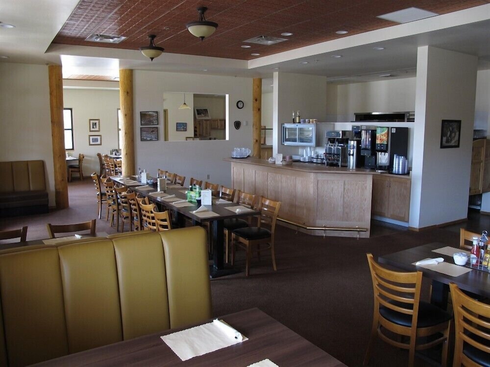 Marble Canyon Lodge 53/68