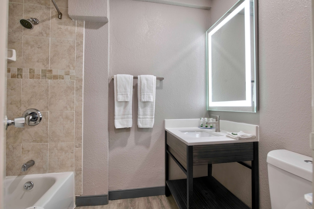 Motel6 Atlanta, GA - Downtown 54/57