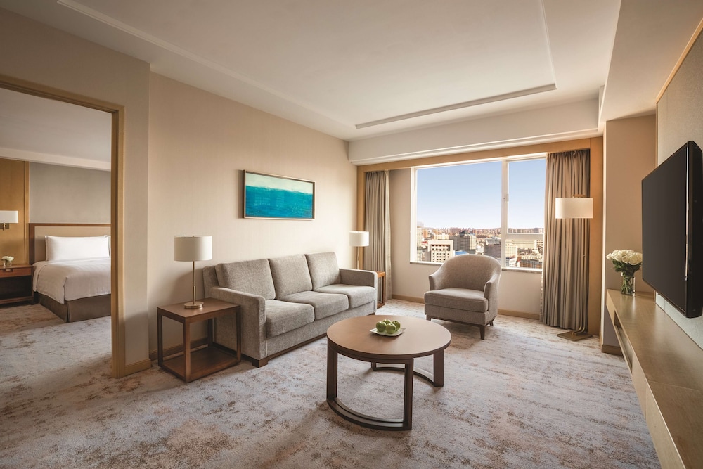 Shangri-La Changchun 24/40