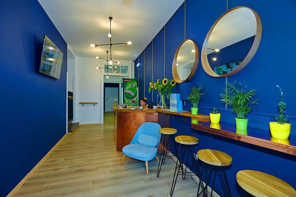 Draggo House- Hostel 6/68