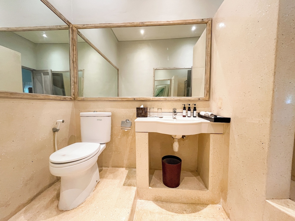 Kresna Suites By Villa Kresna 75/77