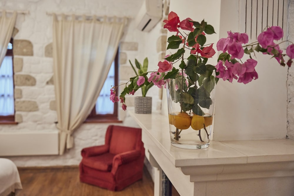 Alacati Zeytin Konak Hotel 29/50