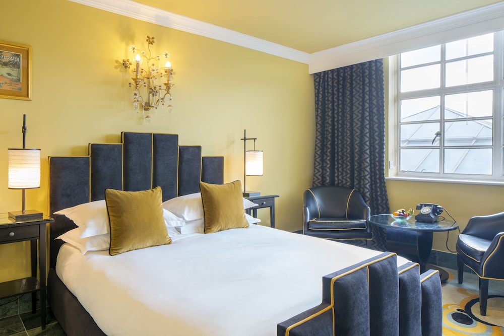 Burgh Island Hotel 10/50