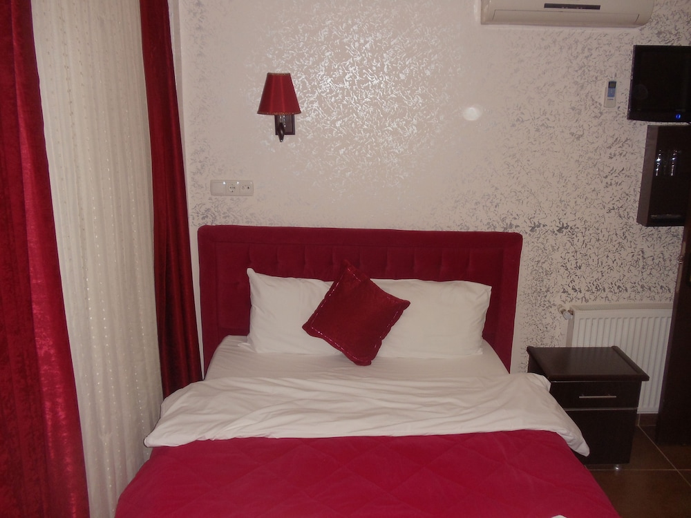 Standard, Double Bed