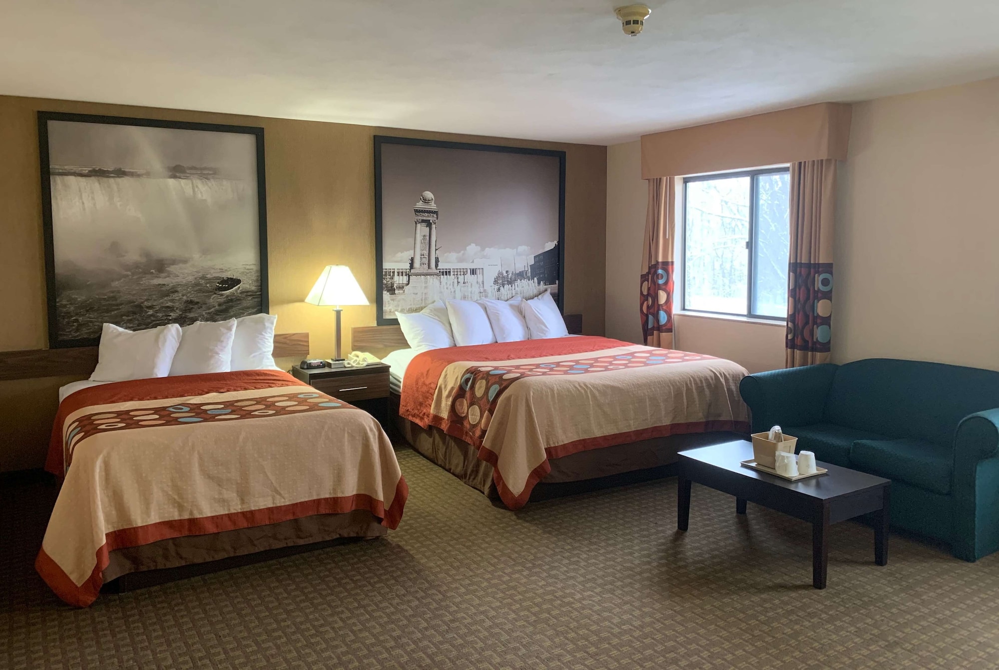 Room at Super 8 by Wyndham Liverpool/Clay/Syracuse Area, LIVERPOOL - NY