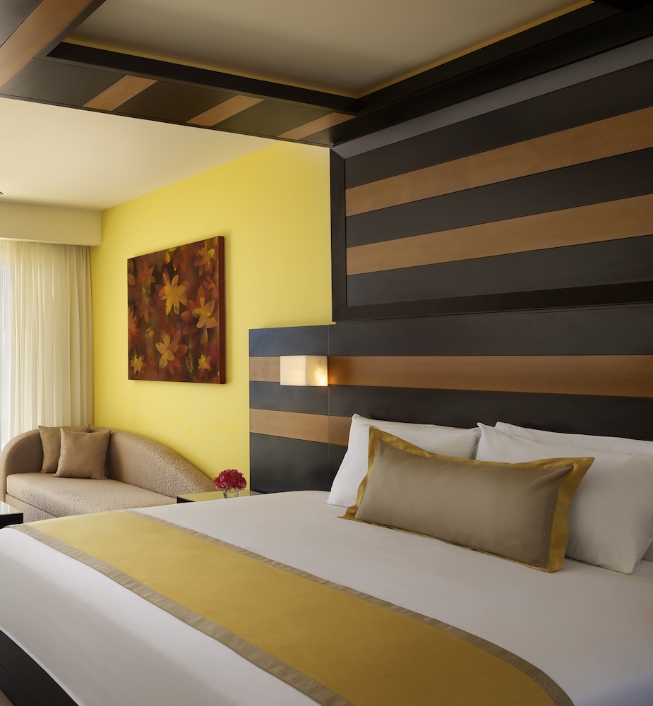 Secrets Huatulco Resort & Spa - Adults Only - All Inclusive 10/65