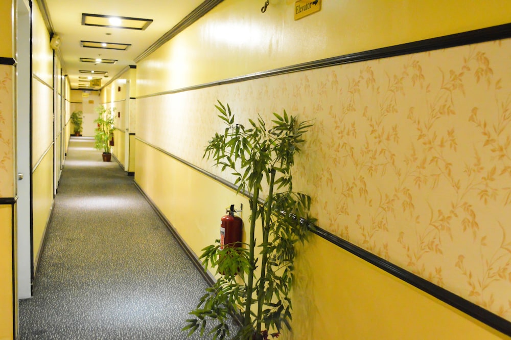 Hotel Sogo Cartimar Recto 30/32