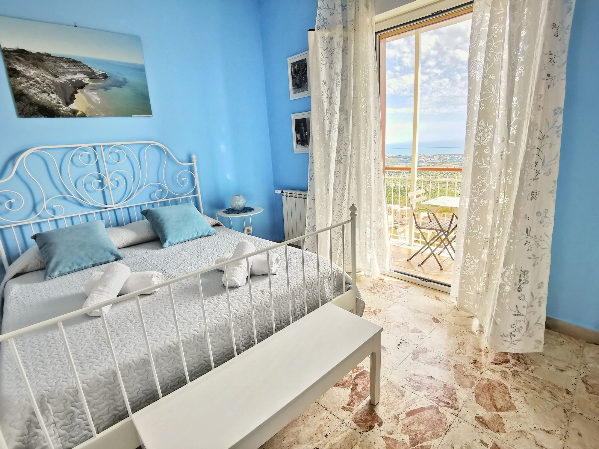 PANORAMIC, DOUBLE BED, SEA VIEW, BALCONY