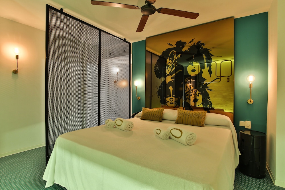 Dorado Ibiza Suites - Adults Only 32/66