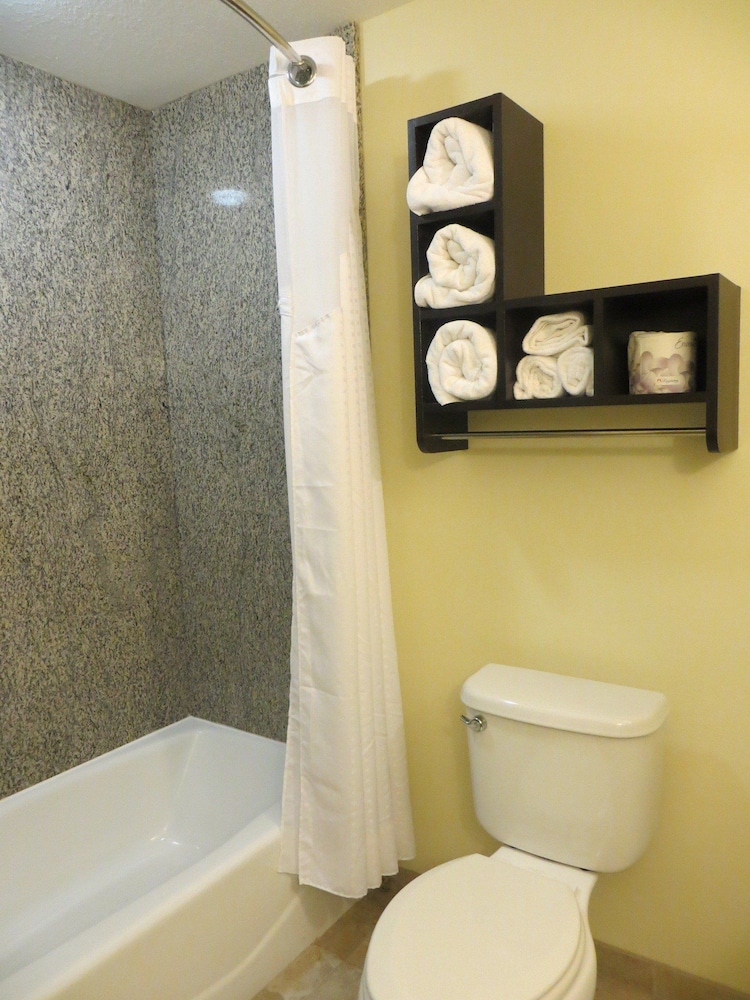 Holiday Inn Express Hotel Suites Saint Augustine North 32/77