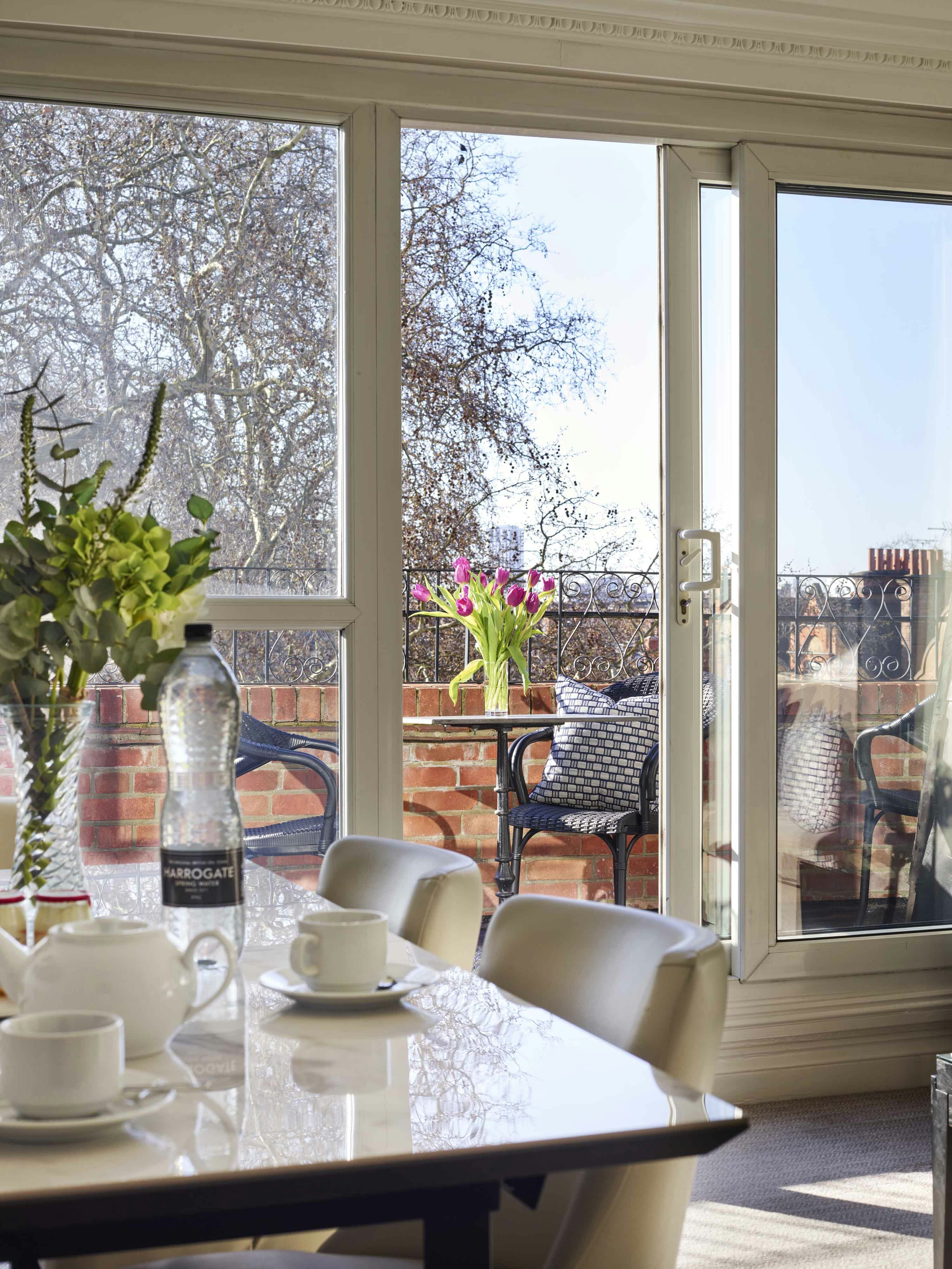 COLLINGHAM SERVICED APARTMENTS 43/56