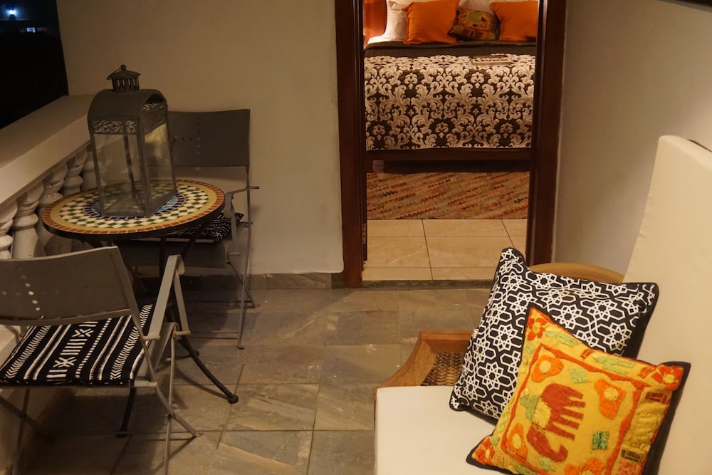 Accra Royal Castle Apartments Suites 20/48