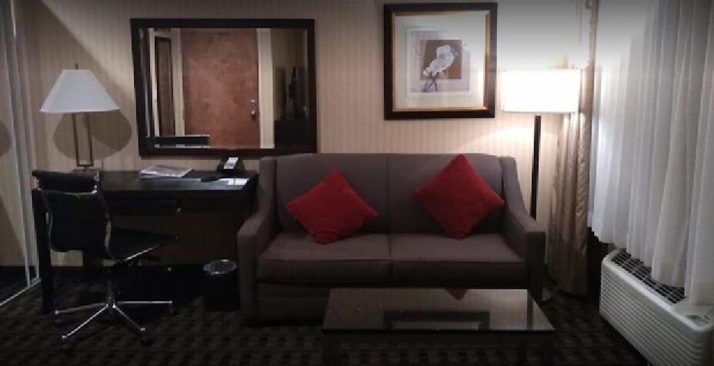 Baymont By Wyndham Monterey Park 26/45