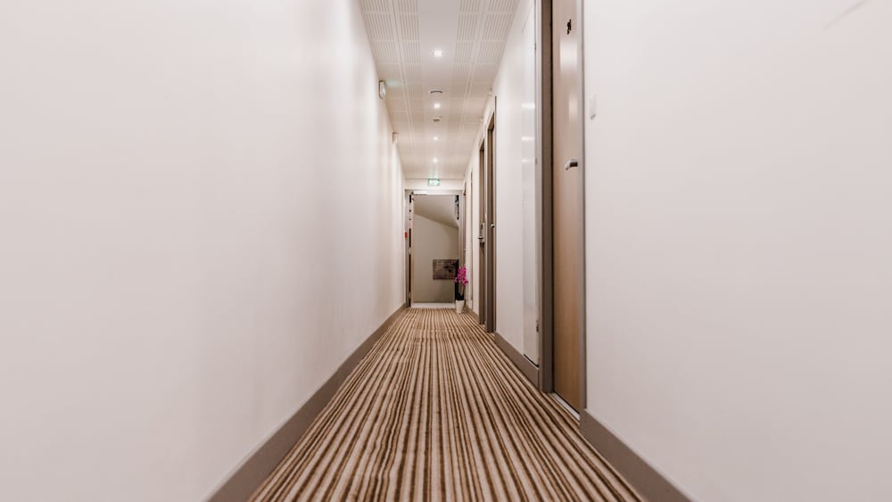Hotel Des Arcades 40/50