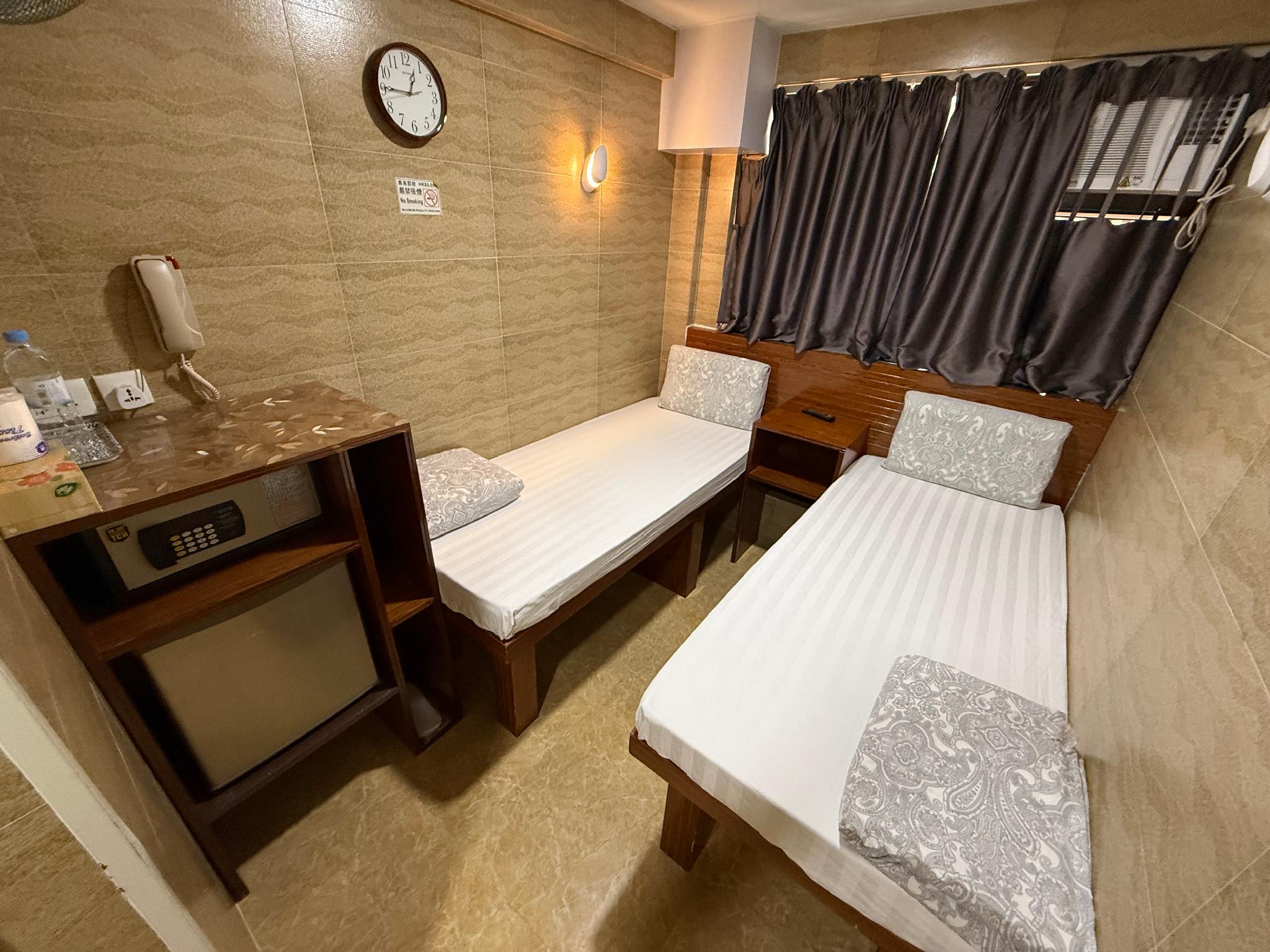 Valentine Guest House 27/50