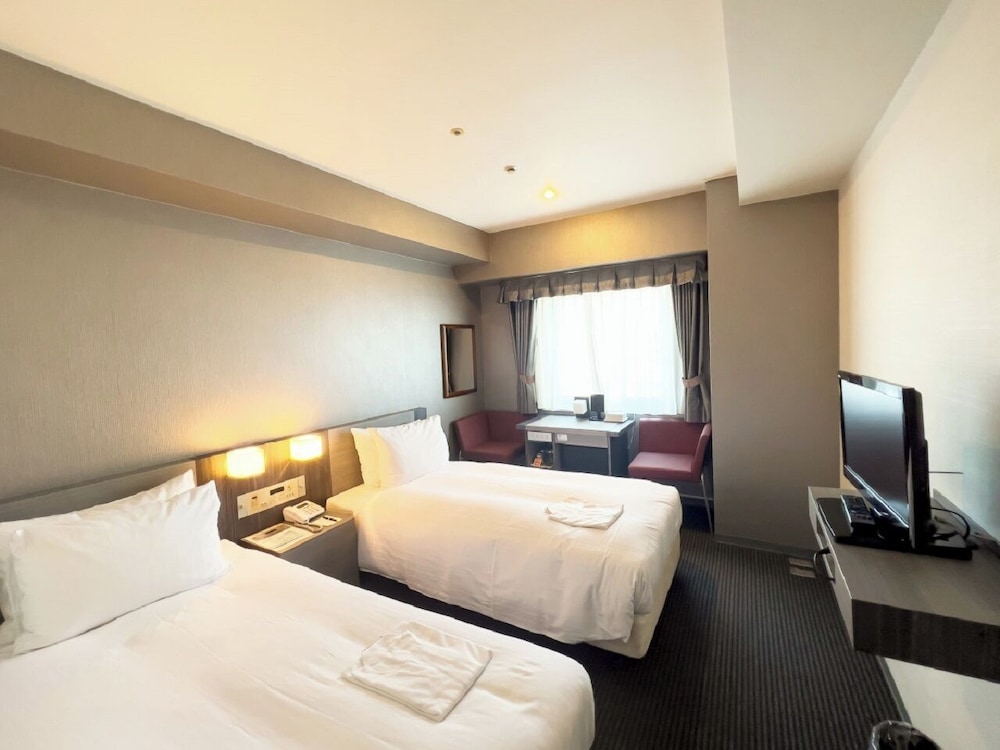 Hotel Lake Alster Alza Izumiotsu 6/18