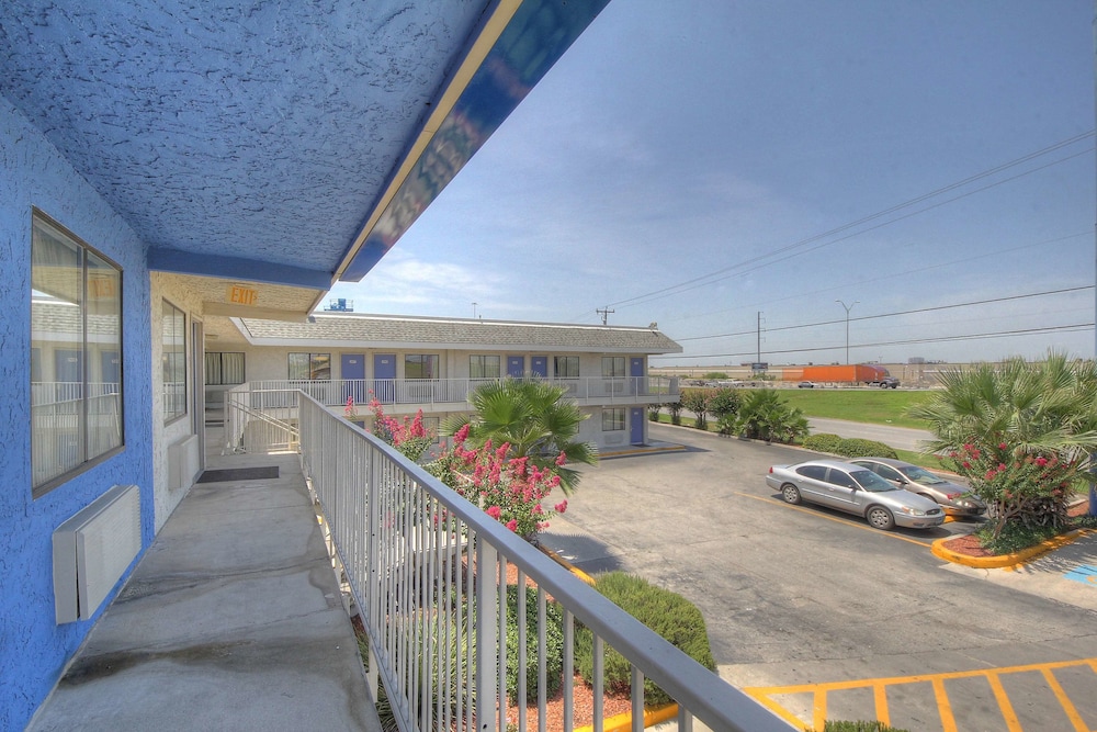 Motel6 San Antonio, TX - Fort Sam Houston 42/61