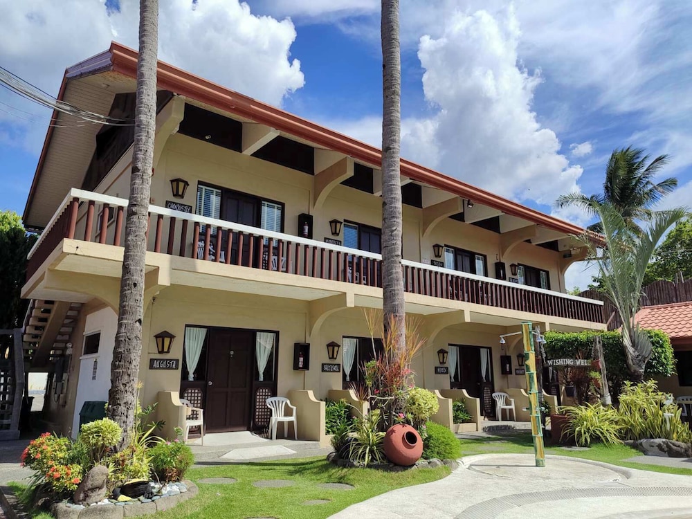 The Coral Beach Club 1/50
