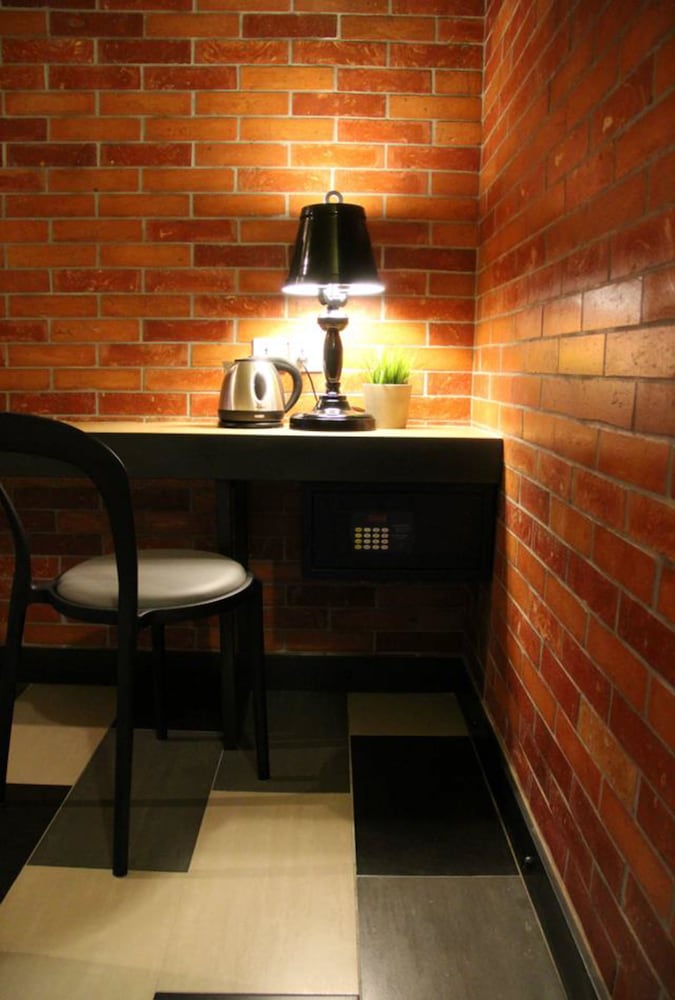 the youniQ Hotel 33/47